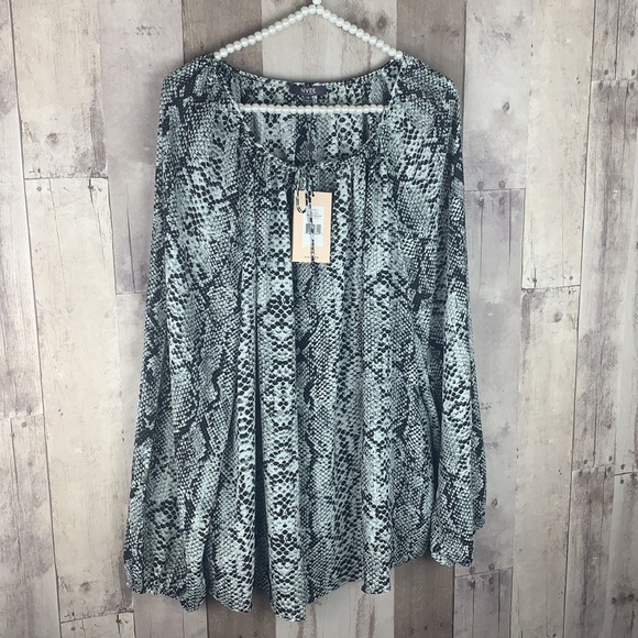 NWT NYDJ Peasant Blouse in Grey Victorian Python size 1X - Picture 5 of 12